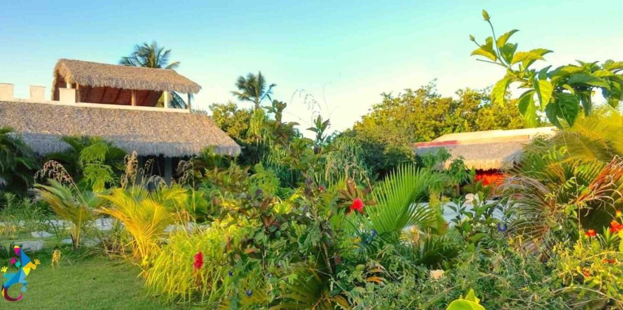 Castelo Vendom Ecolodge Parajuru Exterior foto